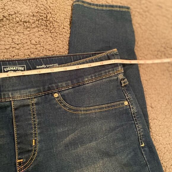 Levi’s Pull On Skinny Jeans Size 12 Short - Picture 10 of 14